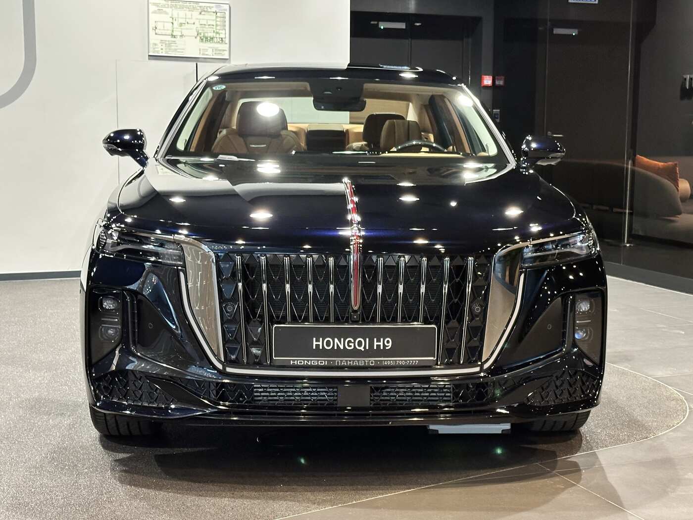 HONGQI H9 Deluxe (I)