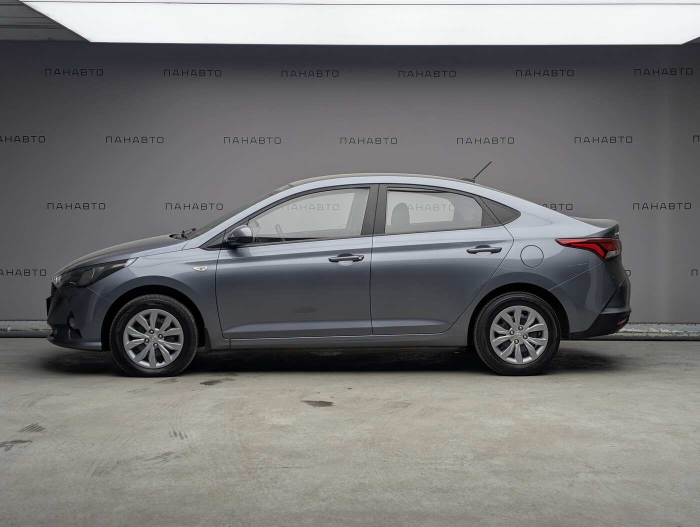 Hyundai Solaris 1.6 MT (123 л.с.)