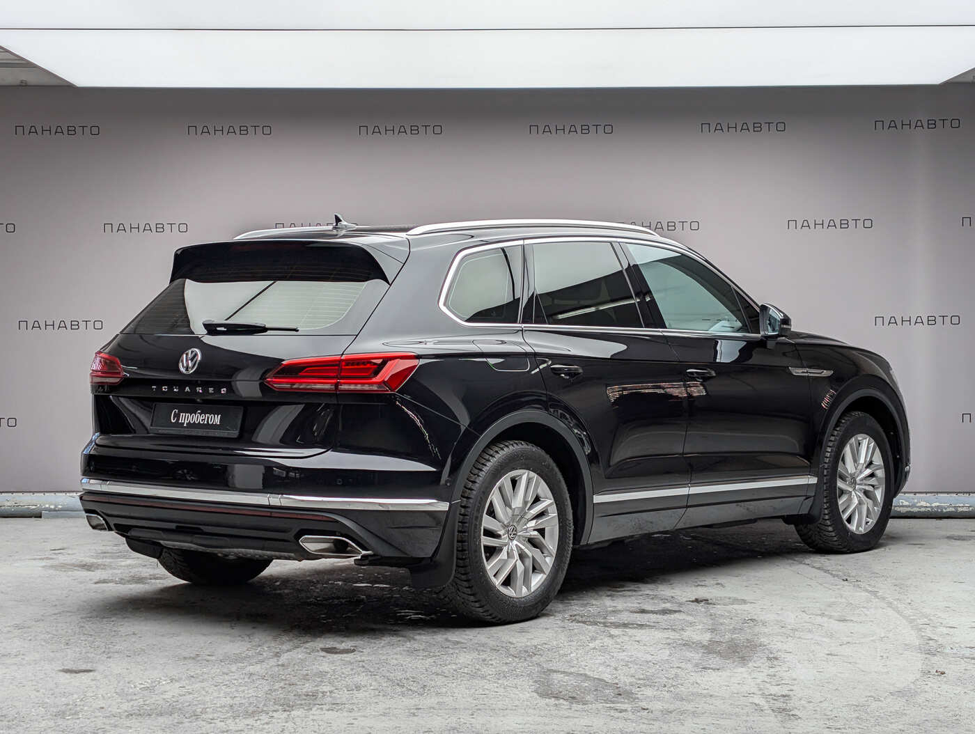 Volkswagen Touareg 3.0d AT (245 л.с.) 4WD