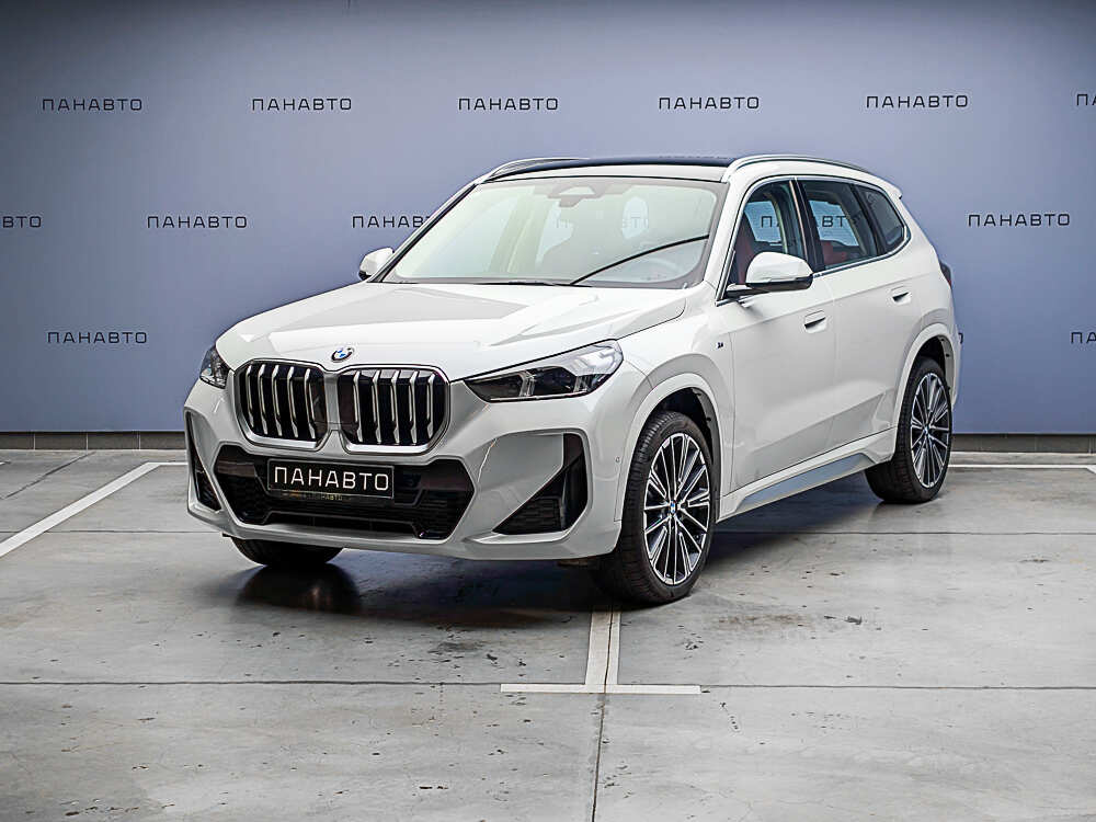 BMW X1 Long 25Li xDrive III