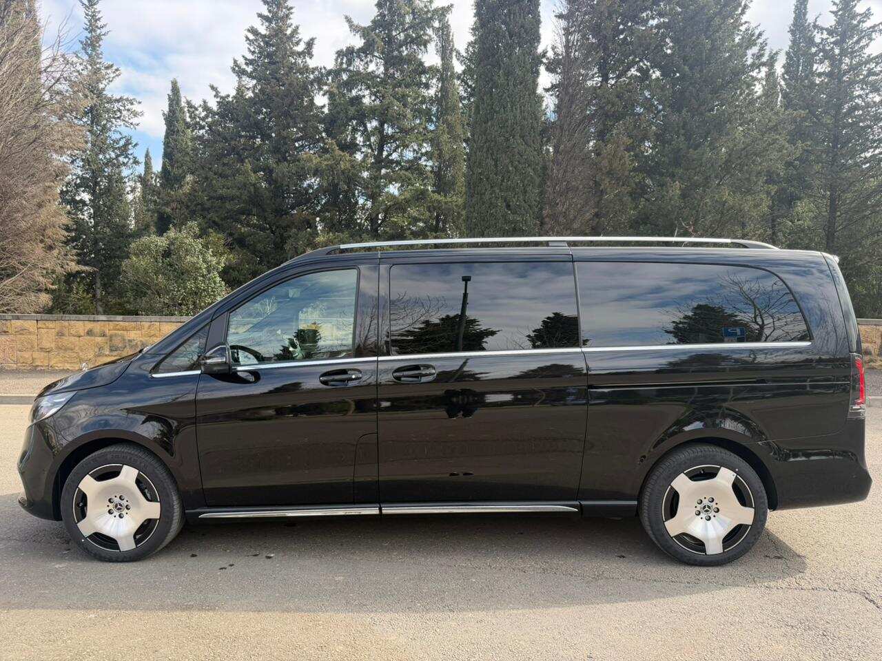 Mercedes-Benz V 300 d EL 4MATIC