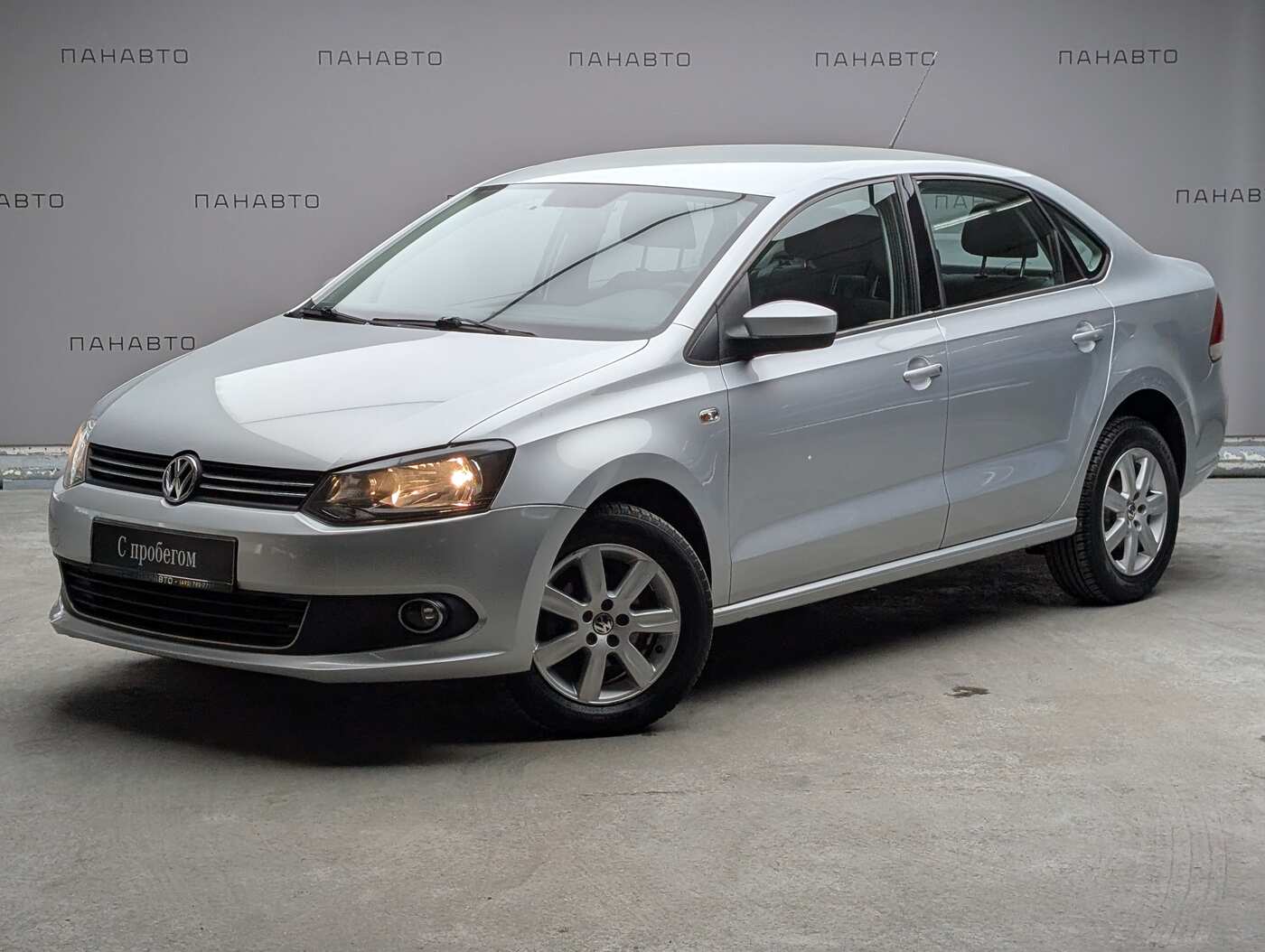 Volkswagen Polo 1.6 AT (105 л.с.)