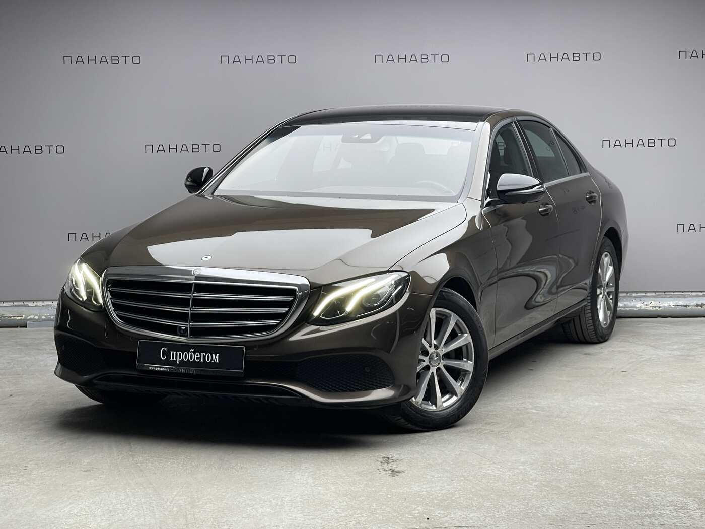 Mercedes-Benz E 200 Business