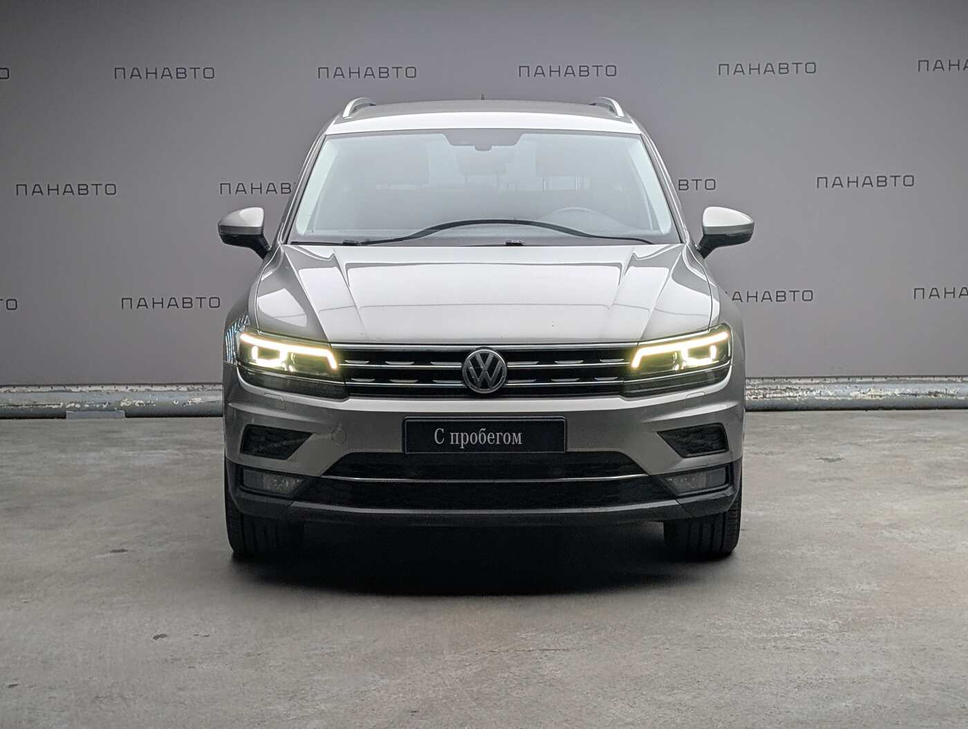 Volkswagen Tiguan 2.0 AMT (180 л.с.) 4WD