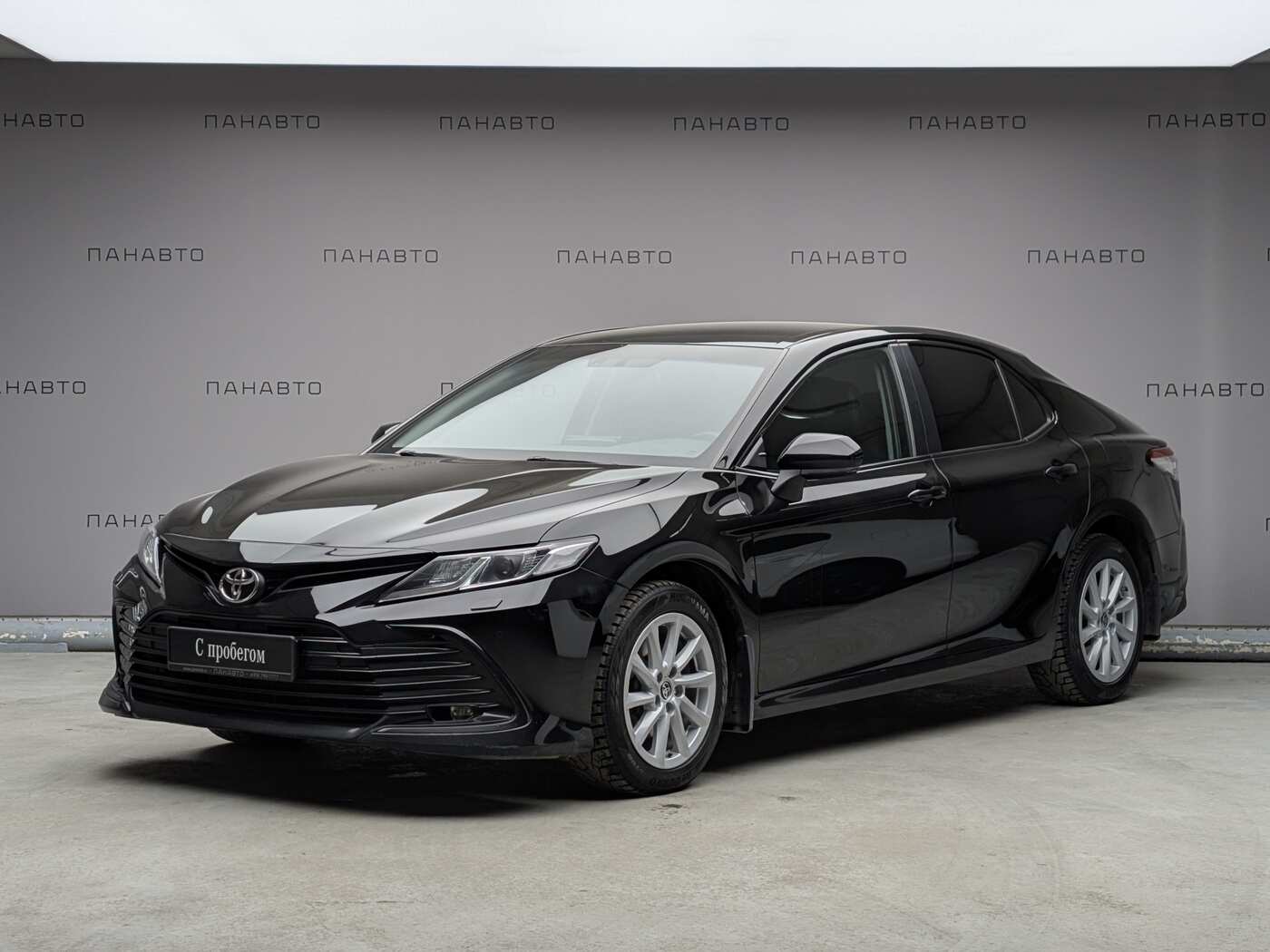 Toyota Camry 2.5 AT (200 л.с.)