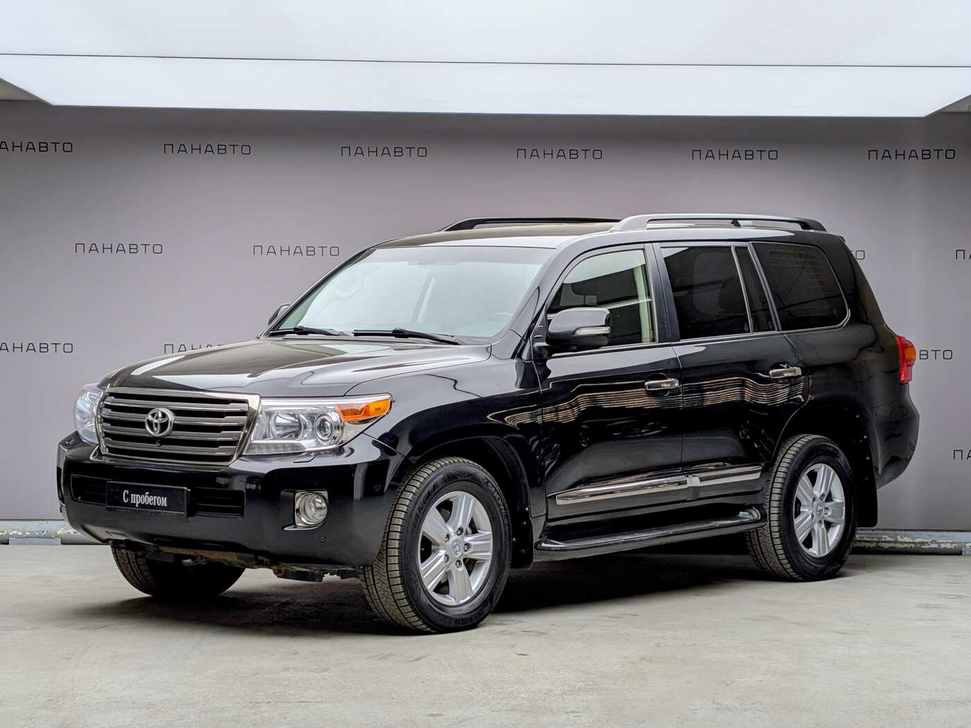 Toyota LAND CRUISER 200 4.5d AT (235 л.с.) 4WD