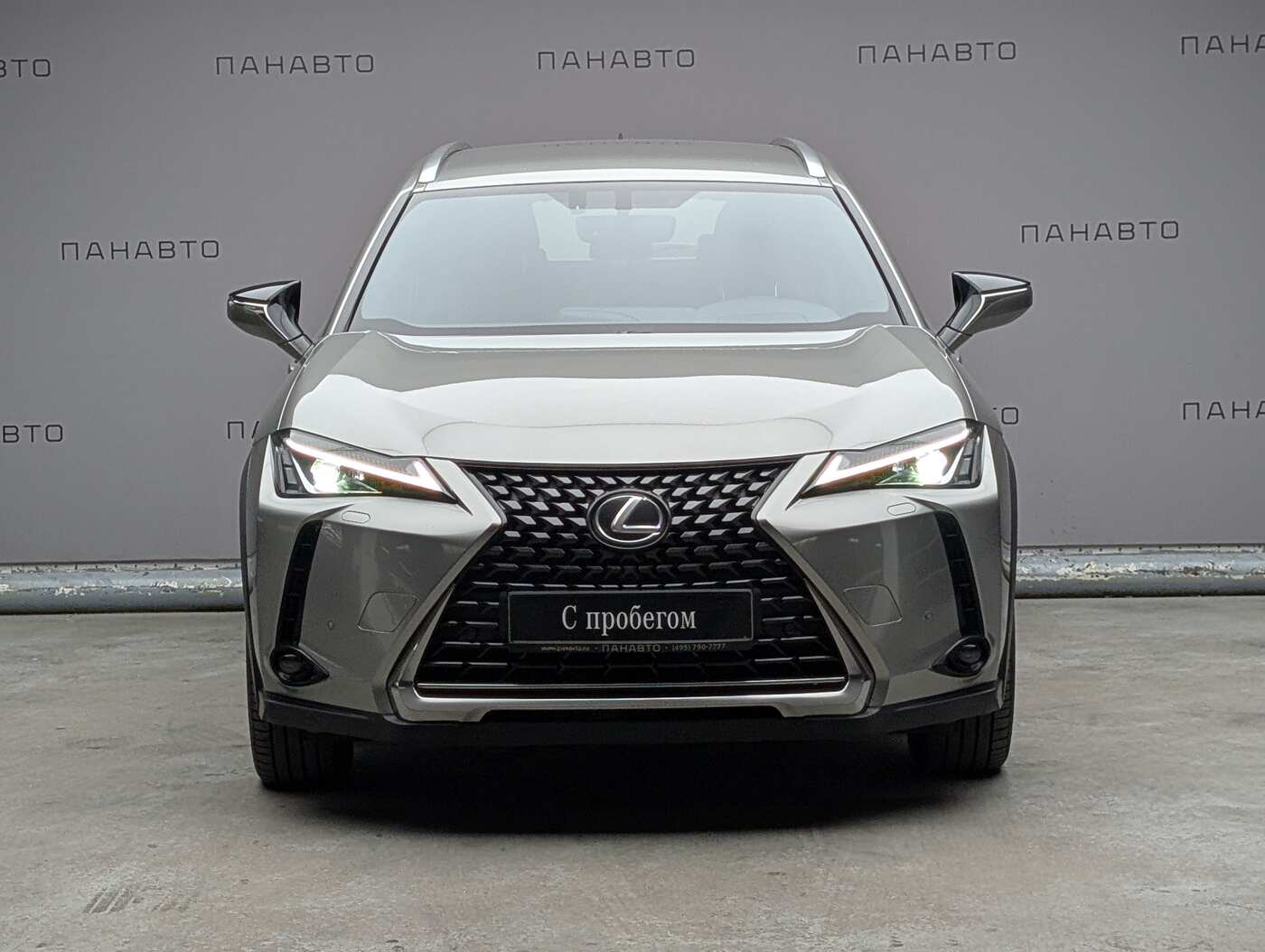 Lexus UX200 2.0 CVT (150 л.с.)