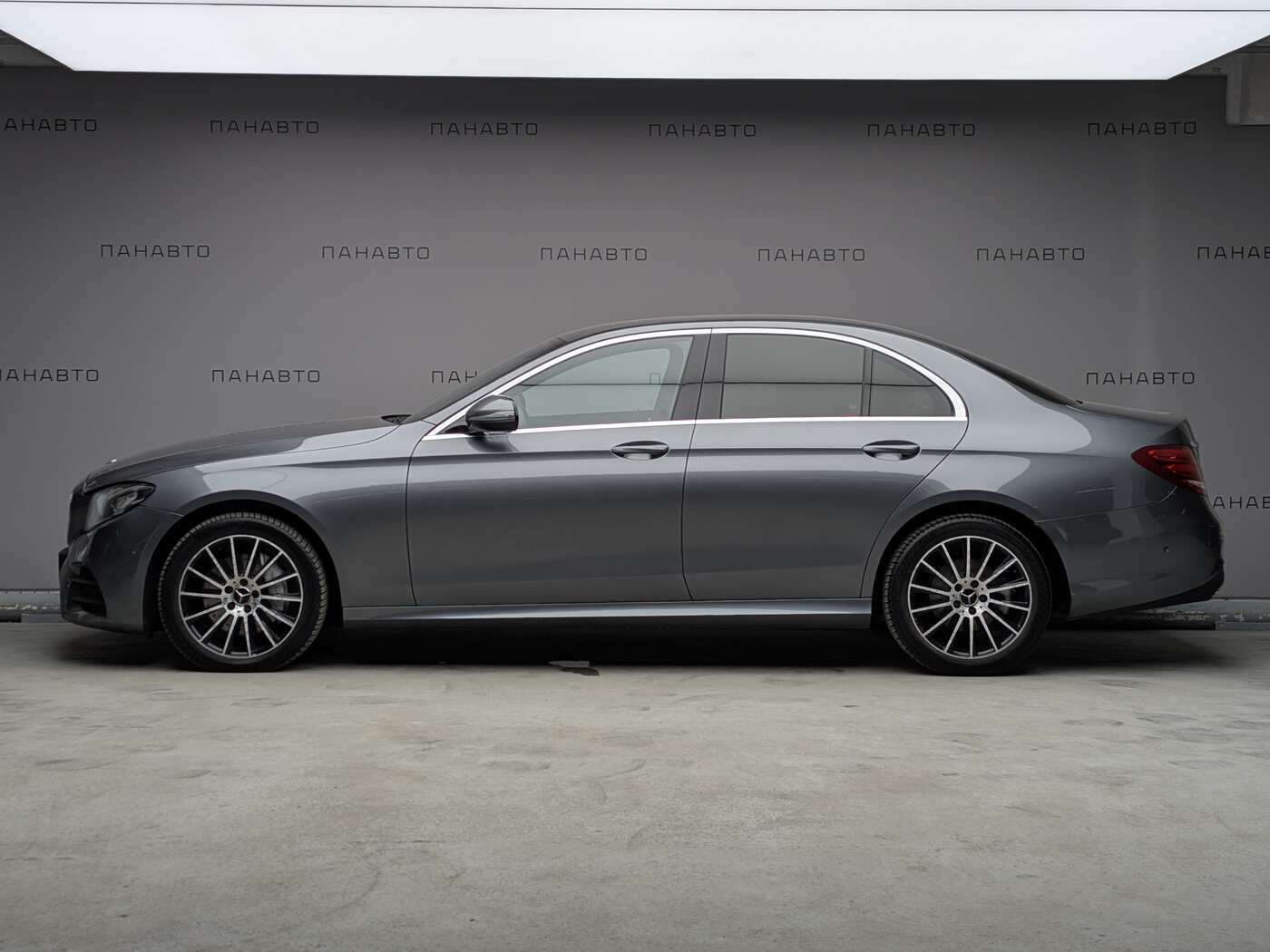 Mercedes-Benz E 200 4MATIC Sport