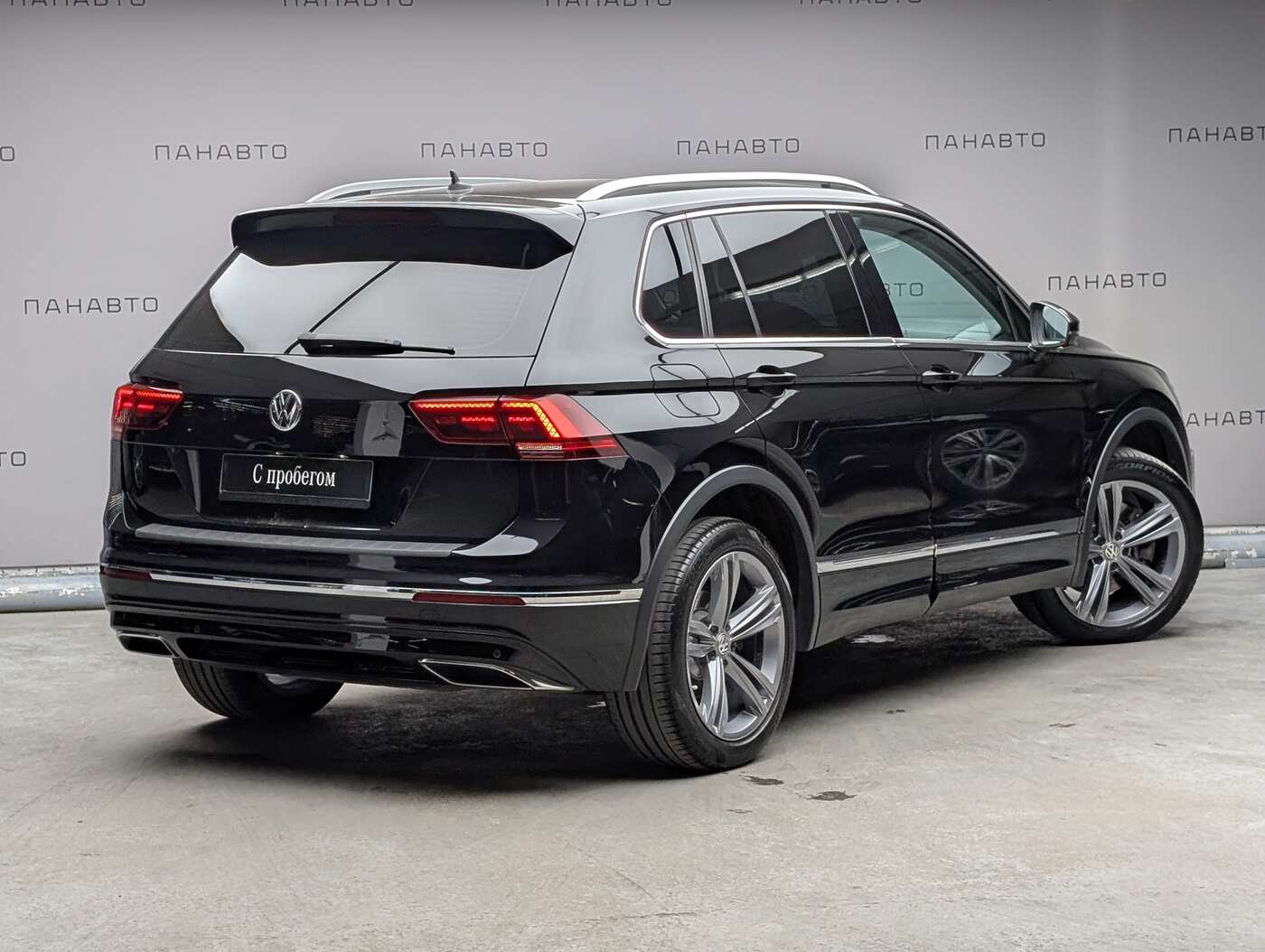 Volkswagen Tiguan 2.0 AMT (180 л.с.) 4WD