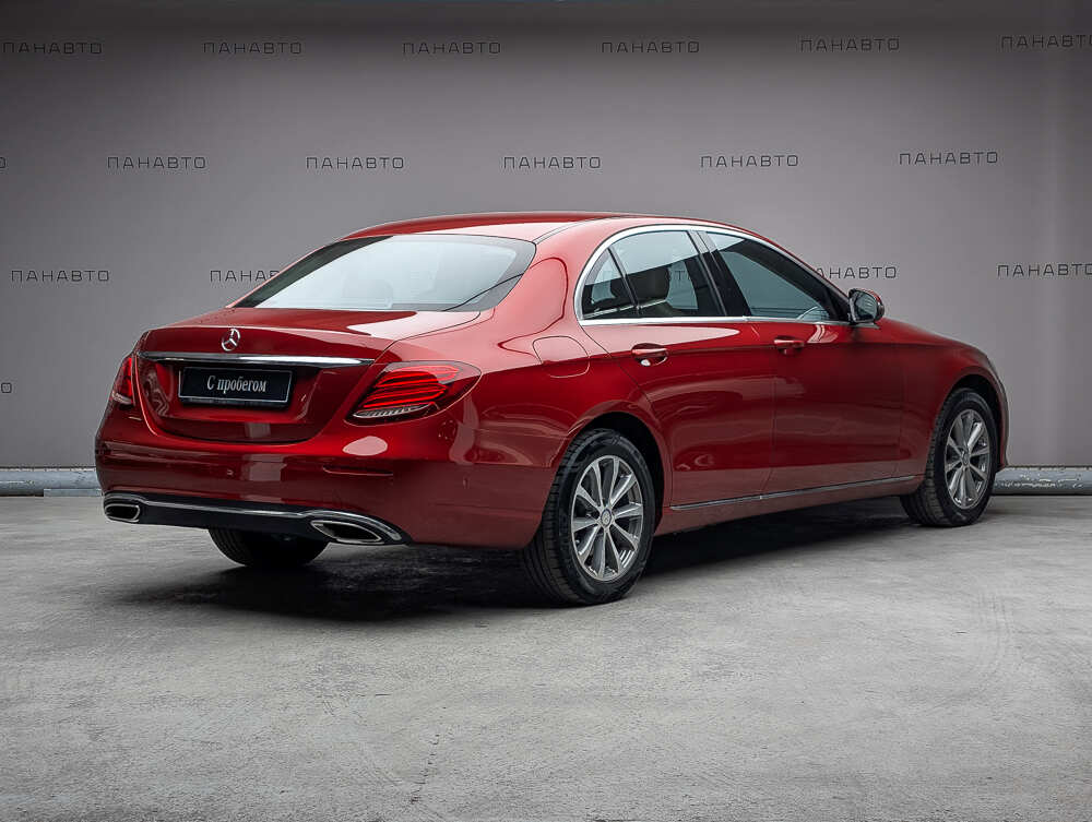 Mercedes-Benz E 200 Business