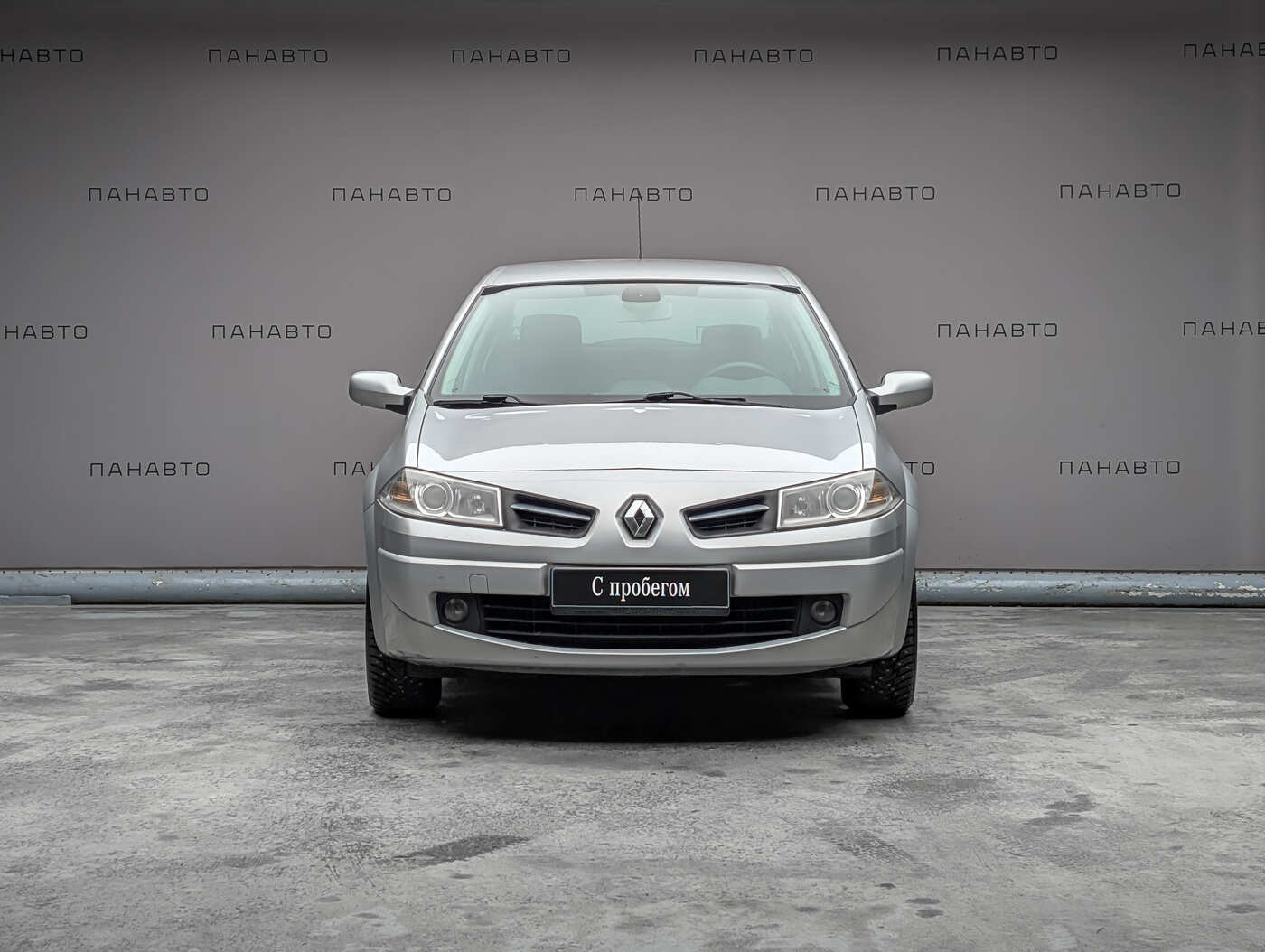 Renault Megane 1.6 MT (106 л.с.)