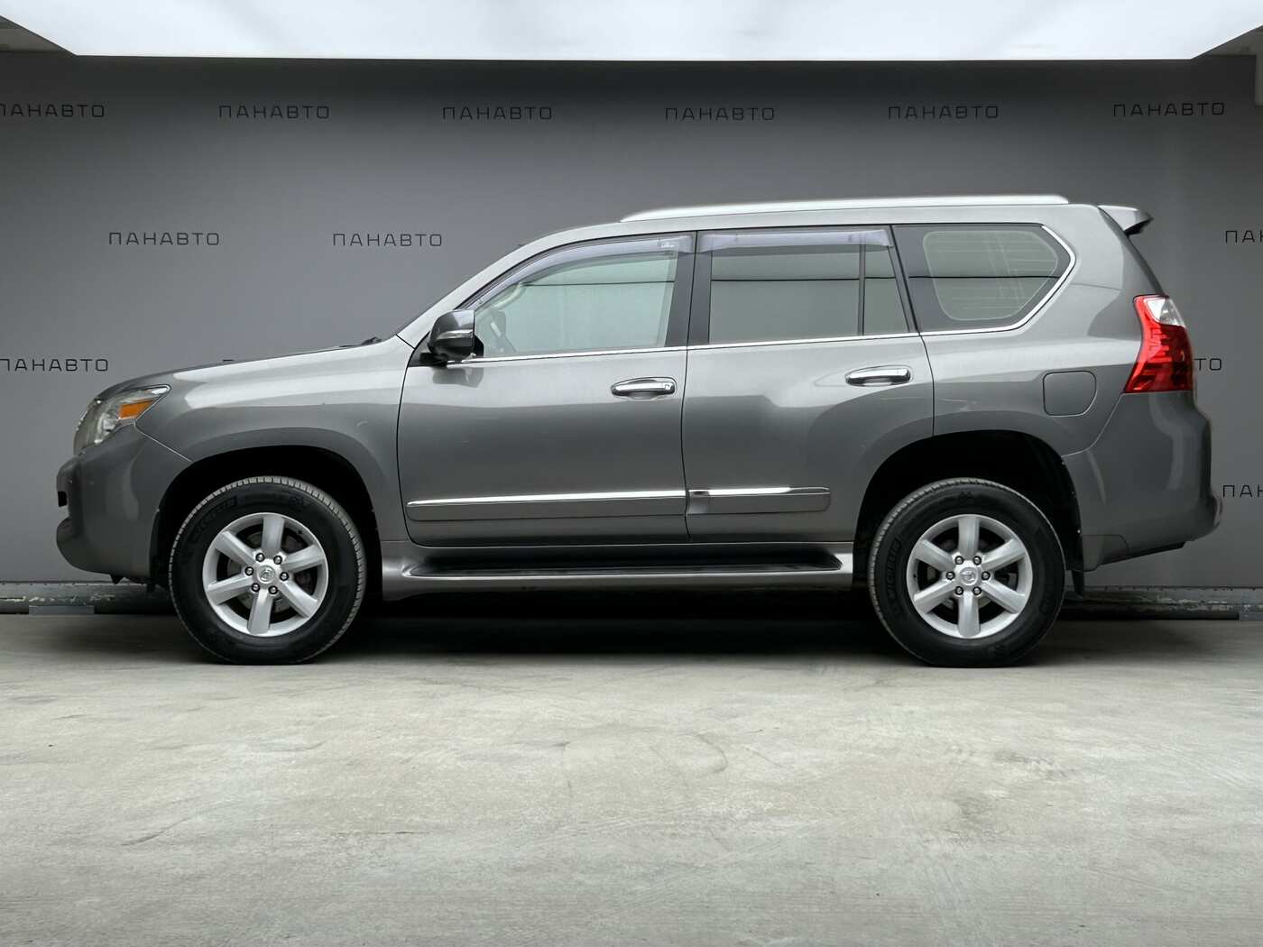 Lexus GX 460 4.6 AT (296 л.с.) 4WD