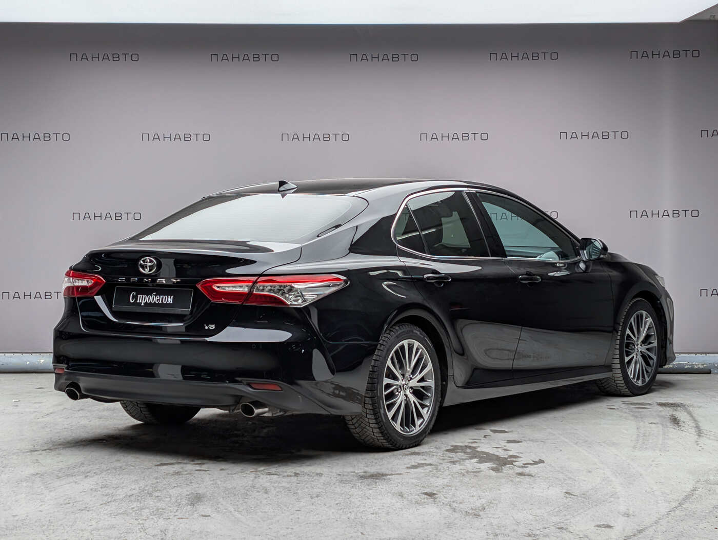 Toyota Camry 3.5 AT (249 л.с.)