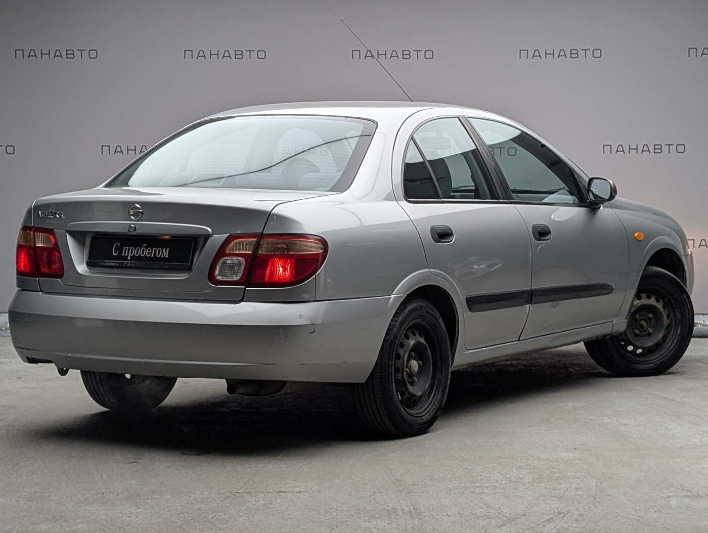 Nissan Almera 1.5 MT (98 л.с.)