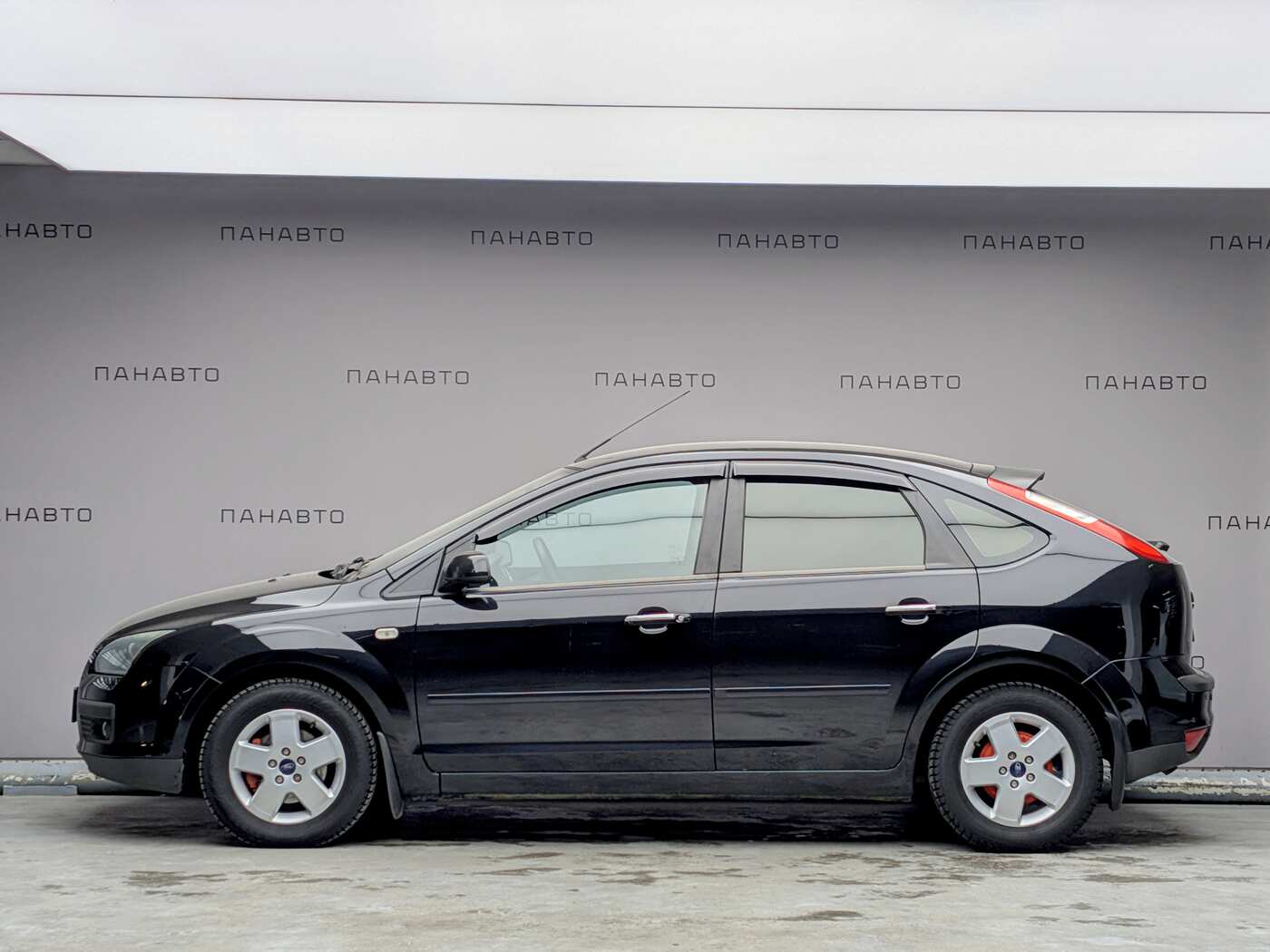 Ford Focus 1.8 MT (125 л.с.)