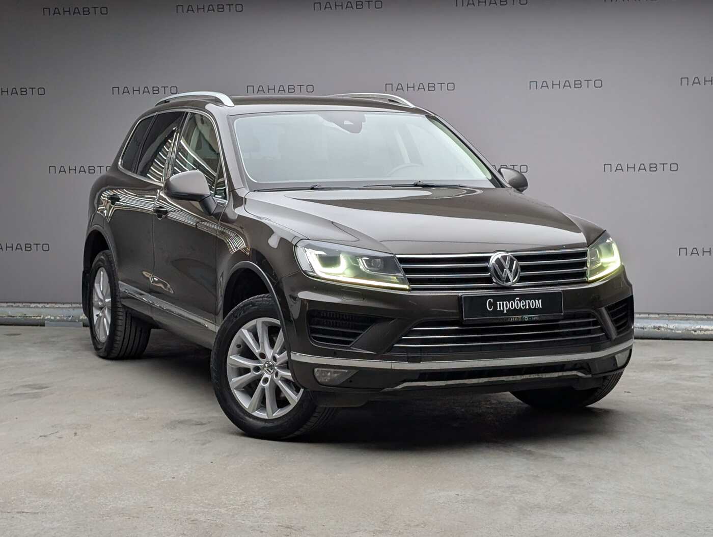 Volkswagen Touareg 3.0d AT (245 л.с.) 4WD