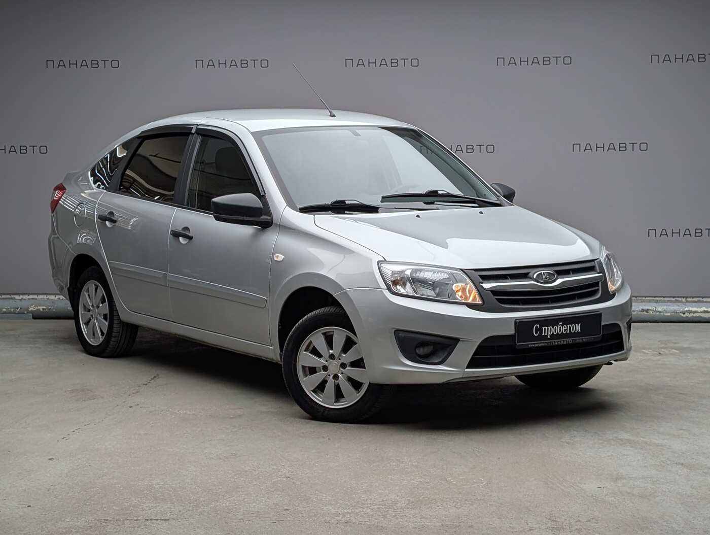 Lada Granta 1.6 MT (87 л.с.)