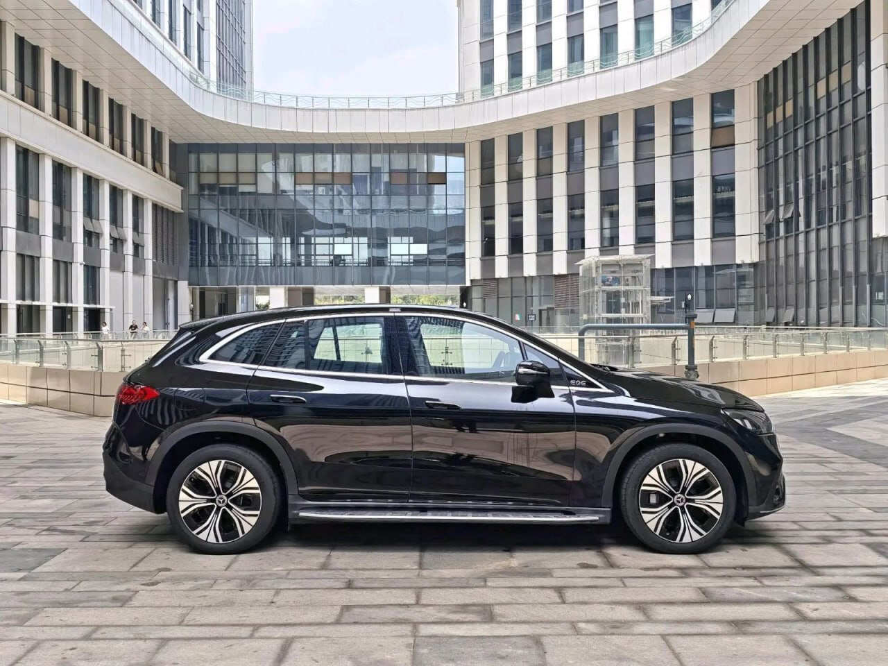 Mercedes-Benz EQE SUV 500 4MATIC