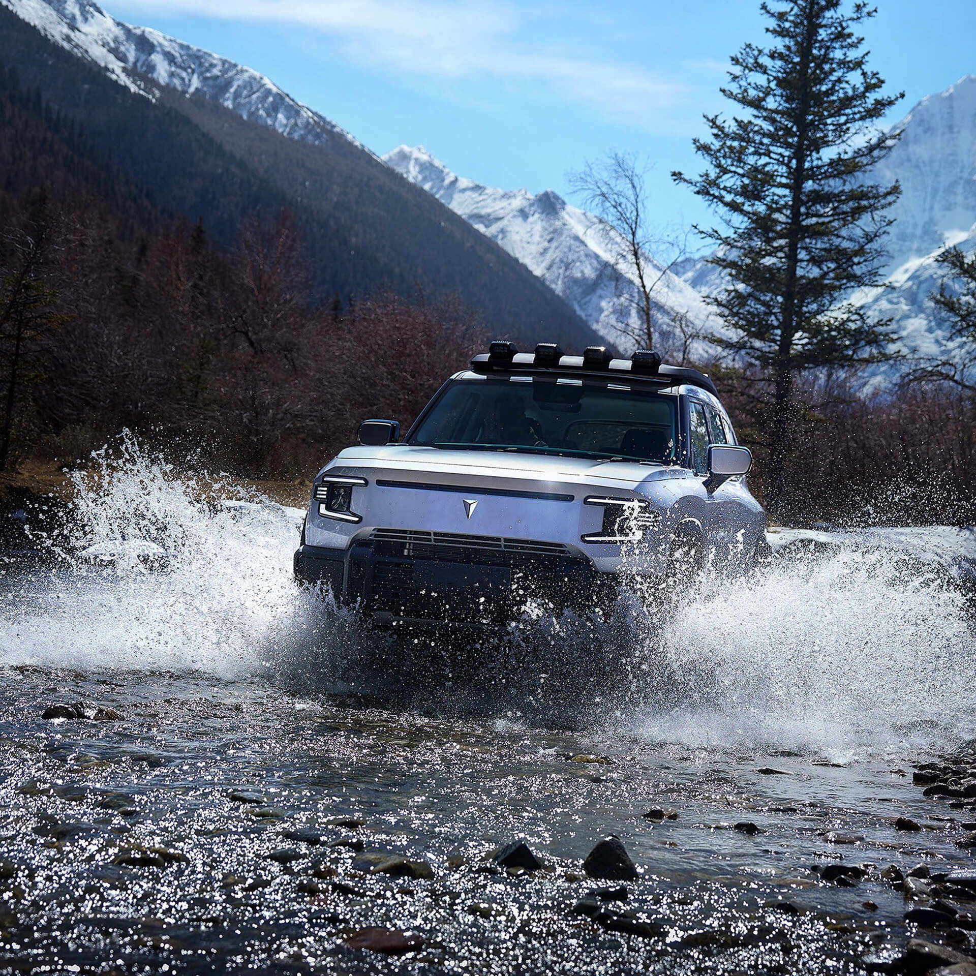 DEEPAL Джи318 / G318 Эверест (I)