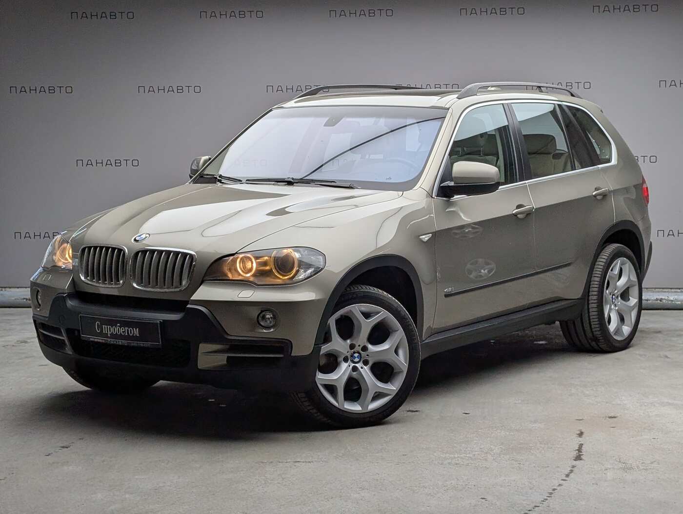 BMW X5 48i