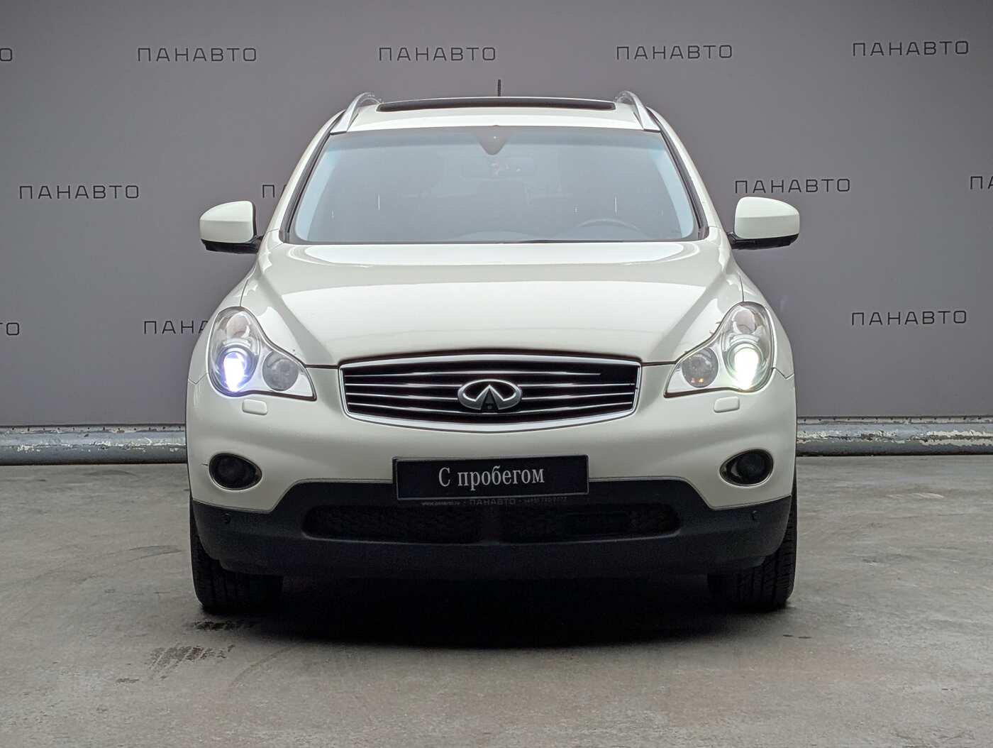 Infiniti EX37 3.7 AT (330 л.с.) 4WD