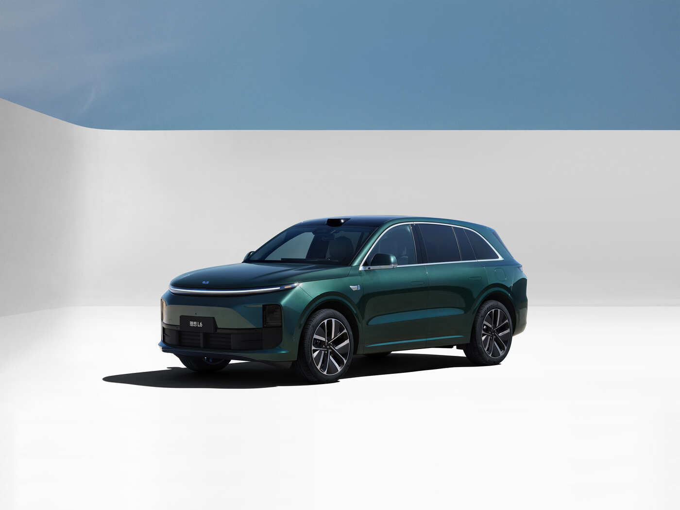 Ли Авто L6 Pro (I Рестайлинг)